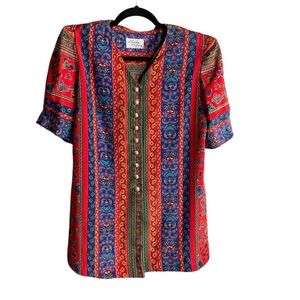 Lady Carol vintage paisley slightly puff sleeve & beautiful ornate buttons S/M